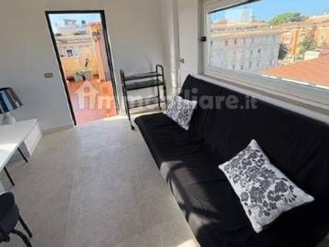 Bilocale viale Liegi, Pinciano Villa Ada, Roma