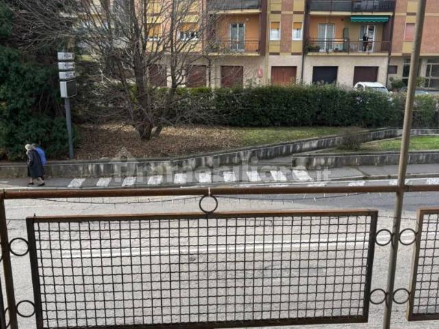 Bilocale viale Padre Gian Battista Aguggiari, Ippodromo San Gallo, Varese