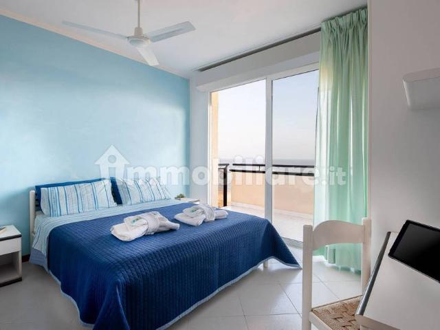 Bilocale viale Porto Palos 35, Viserbella, Rimini