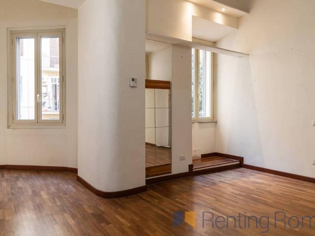 Bilocale viale Regina Margherita 140, Salario Porta Pia, Roma