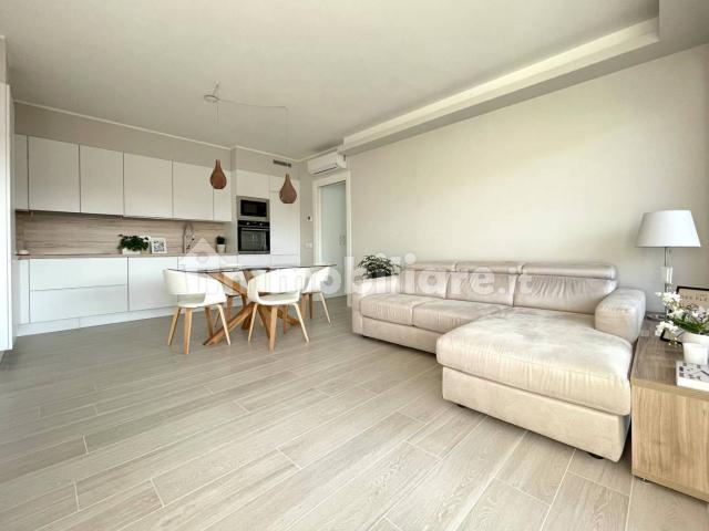 Bilocale viale Sandro e Piero Boselli, Centro, Olgiate Comasco