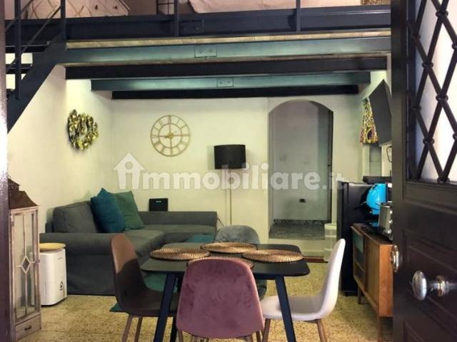 Bilocale Vico del Fico al Purgatorio 29, Centro Storico, Napoli