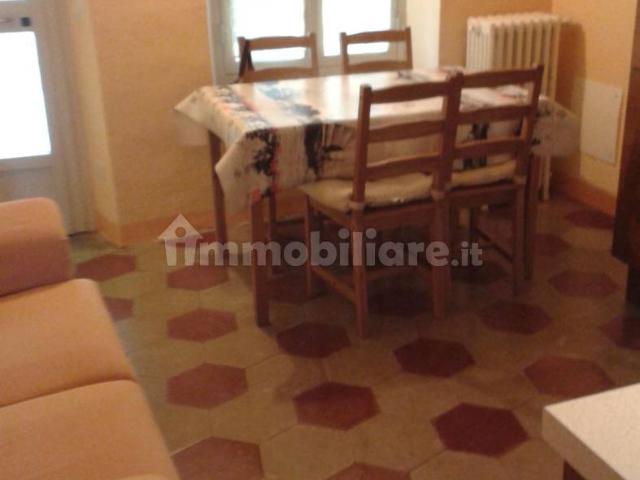 Bilocale vicolo Borgetti 5, Ivrea