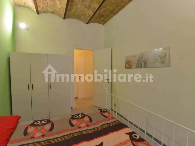 Bilocale vicolo della Penitenza, Trastevere, Roma