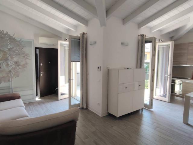 Bilocale vicolo Nulli, Centro, Iseo