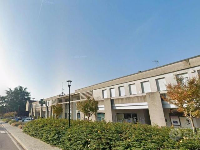 Bilocale a Vertemate con Minoprio con Posto Auto