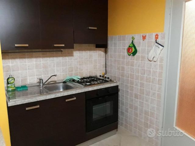 Bilocale ammobiliato 450 mensili