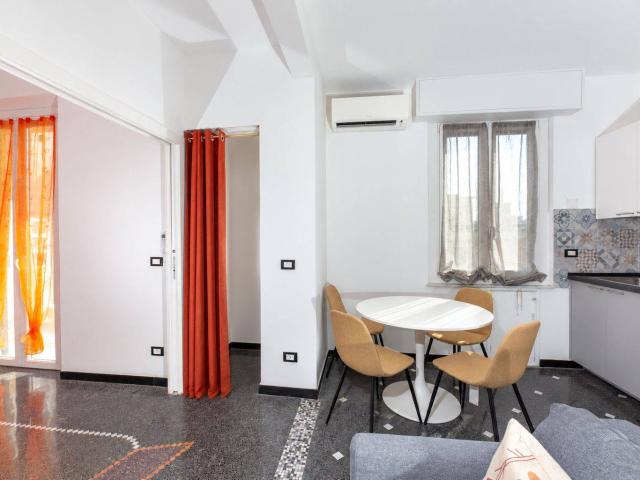 Bilocale appena ristrutturato con terrazzo