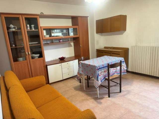 BILOCALE ARREDATO TIZZANO