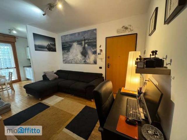 Bilocale arredato Trieste, salario