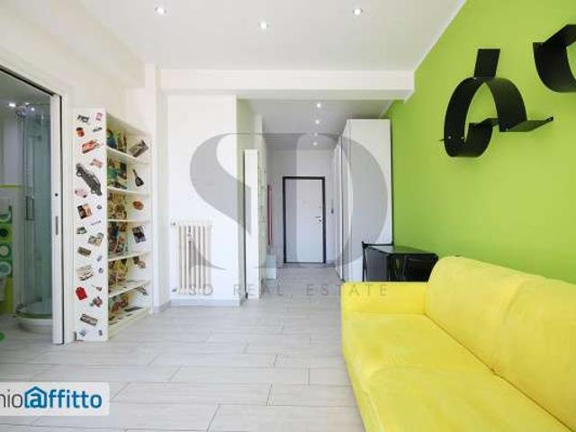 Bilocale arredato Trieste, salario
