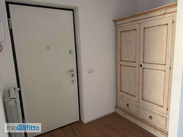 Bilocale arredato Varese