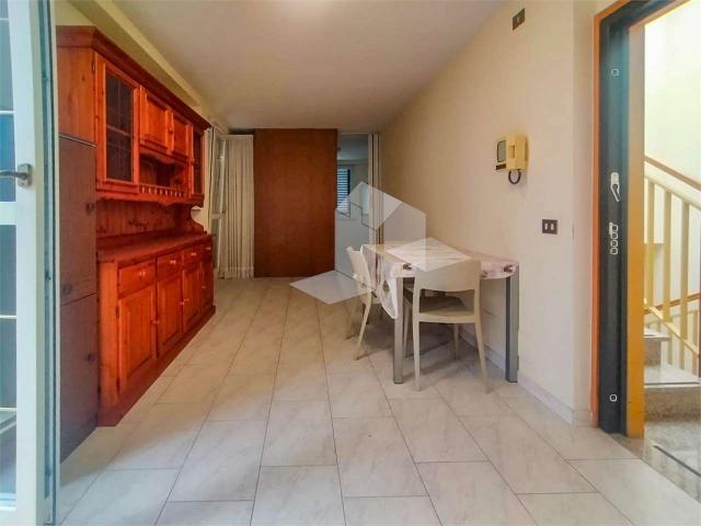 BILOCALE ARREDATO ZONA OSPIZIO