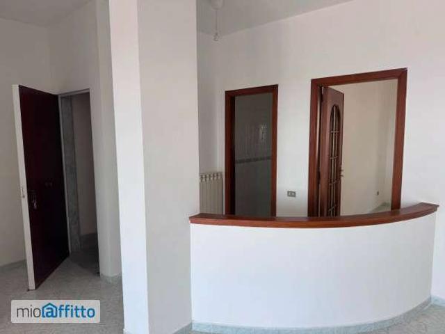 Bilocale arredato Agnano