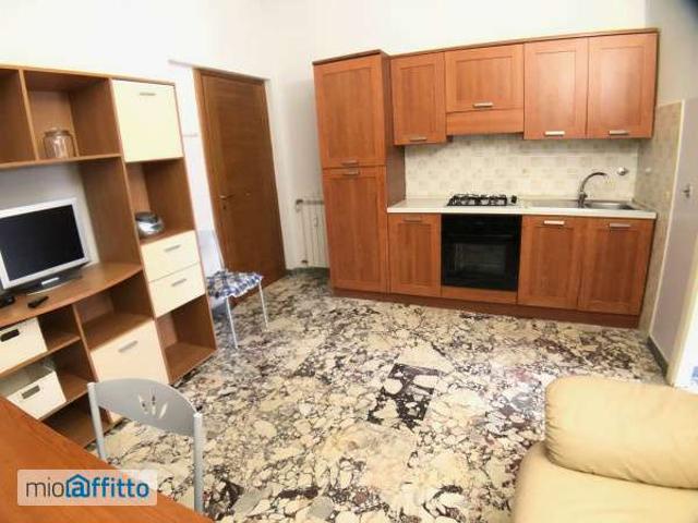 Bilocale arredato Appio latino, appia nuova, appio pignatelli, capannelle
