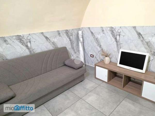 Bilocale arredato Arenella