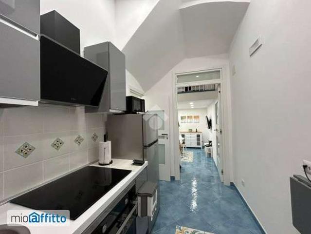 Bilocale arredato Arenella