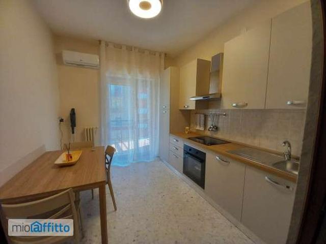 Bilocale arredato Bari