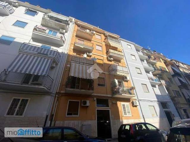Bilocale arredato Bari
