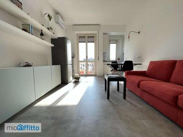 Bilocale arredato Barona, giambellino, lorenteggio, famagosta, inganni