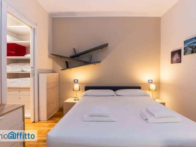 Bilocale arredato Bocconi, c.so italia, ticinese