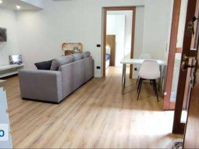 Bilocale arredato Buenos aires, indipendenza, p.ta venezia