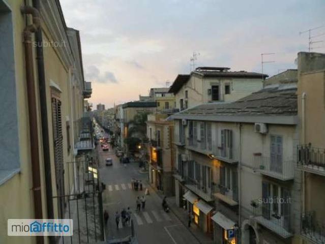 Bilocale arredato Centro