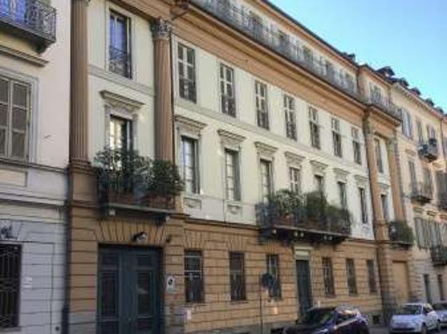 Bilocale arredato Centro