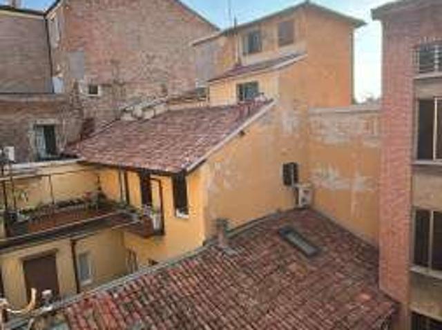 Bilocale arredato Centro
