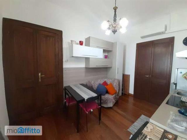 Bilocale arredato Centro