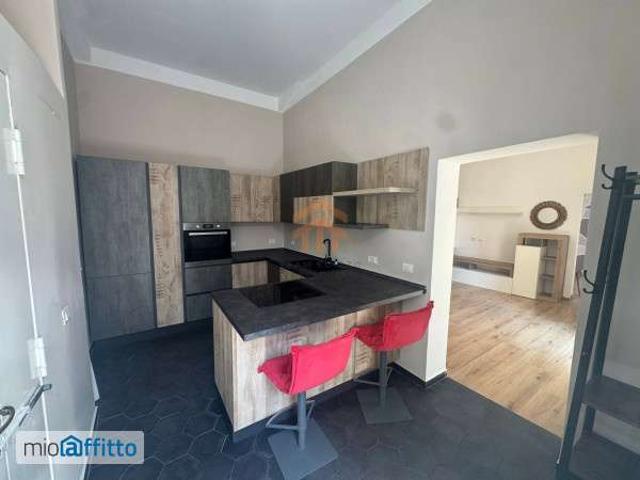 Bilocale arredato Centro monte santo
