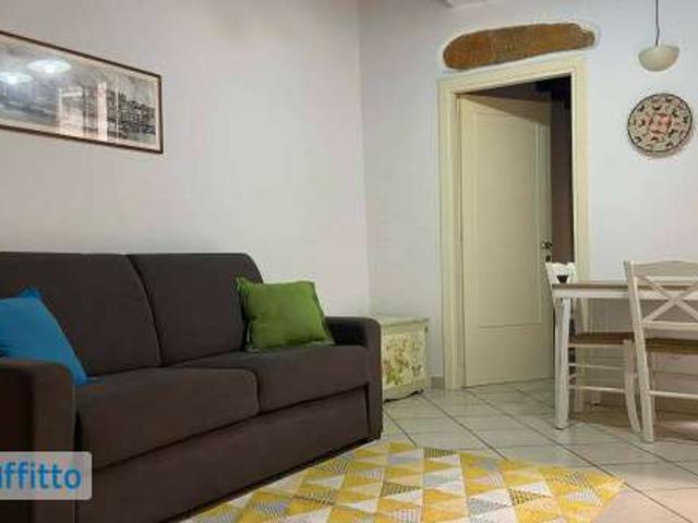 Bilocale arredato Centro marina
