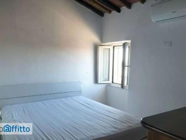 Bilocale arredato Centro, turano centro