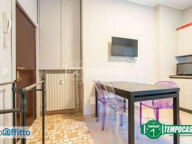 Bilocale arredato Certosa, quarto oggiaro, villa pizzone