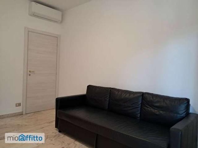 Bilocale arredato Certosa, quarto oggiaro, villa pizzone