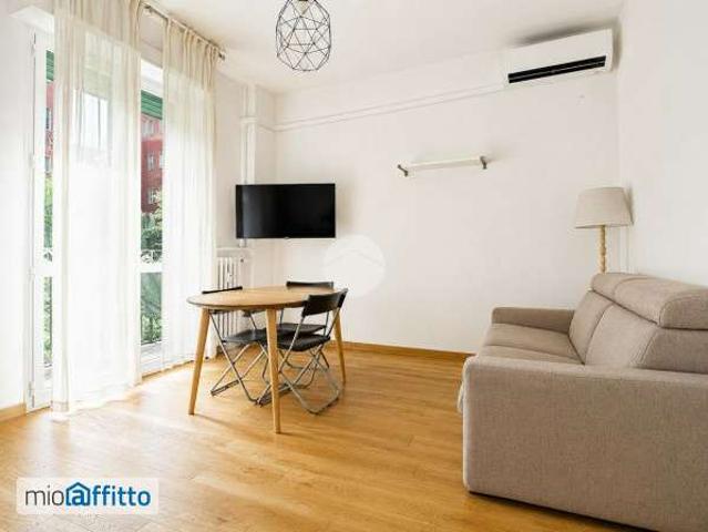 Bilocale arredato Certosa, quarto oggiaro, villa pizzone
