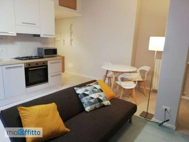 Bilocale arredato Certosa, quarto oggiaro, villa pizzone