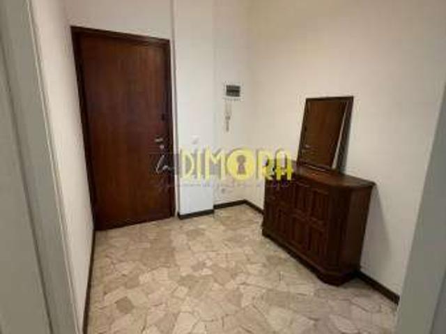 Bilocale arredato Certosa, quarto oggiaro, villa pizzone