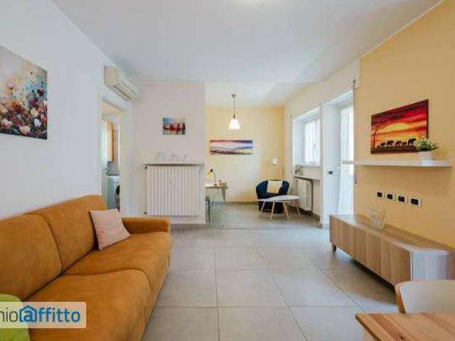 Bilocale arredato Certosa, quarto oggiaro, villa pizzone