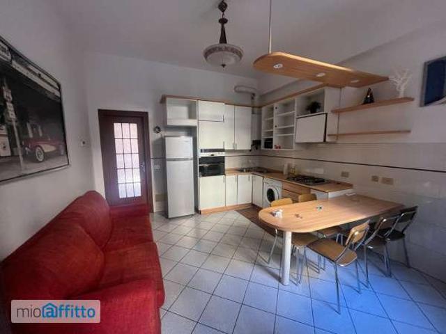 Bilocale arredato Certosa, quarto oggiaro, villa pizzone