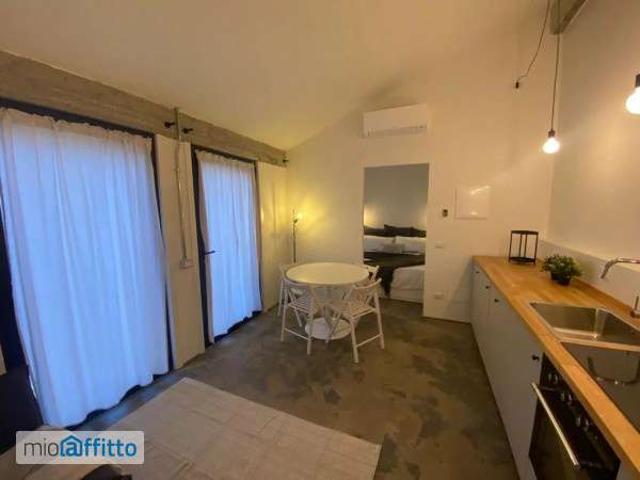 Bilocale arredato Certosa, quarto oggiaro, villa pizzone