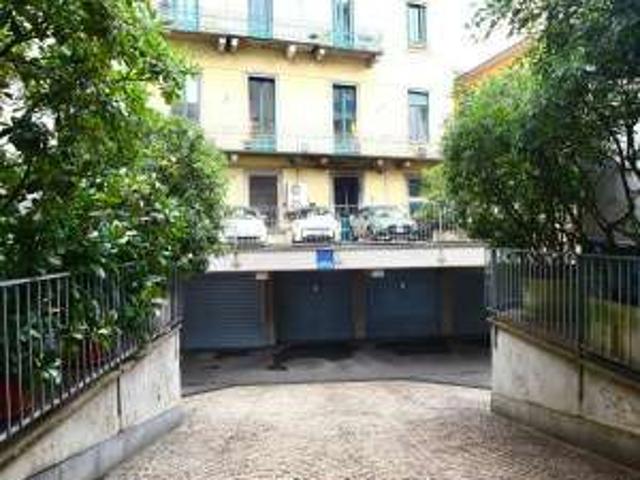 Bilocale arredato Chiesa rossa, cermenate, ripamonti