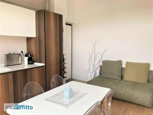 Bilocale arredato Chiesa rossa, cermenate, ripamonti