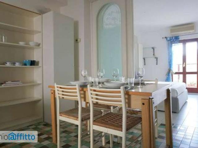 Bilocale arredato Chiesa rossa, cermenate, ripamonti
