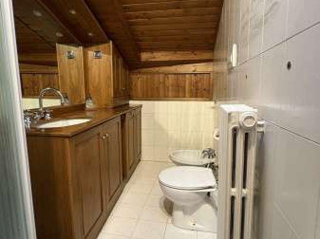 Bilocale arredato Città bassa, laghi