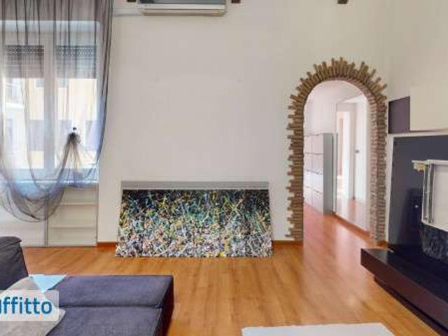 Bilocale arredato Città studi, lambrate, udine, loreto