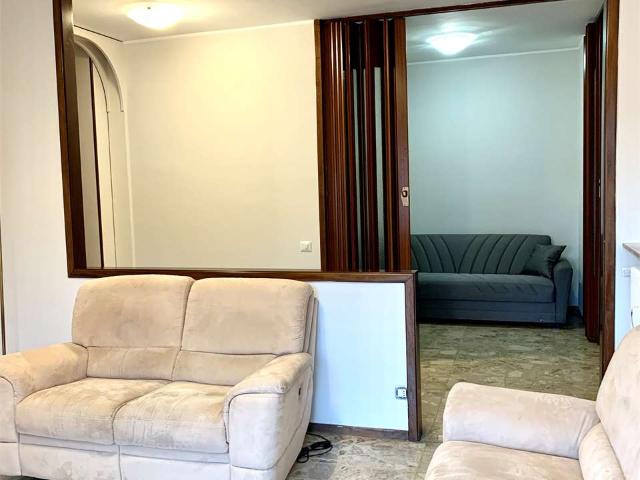 bilocale arredato con box