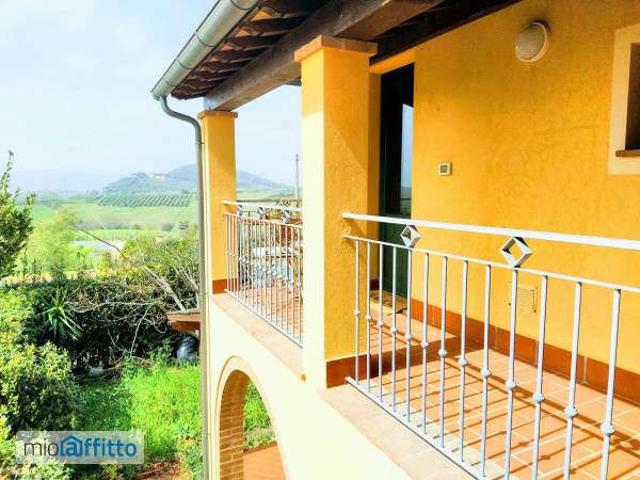 Bilocale arredato con piscina Castellina Marittima