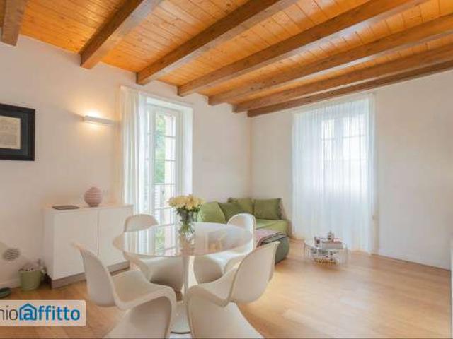 Bilocale arredato con piscina Casatenovo