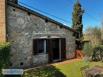 Bilocale arredato con piscina Siena